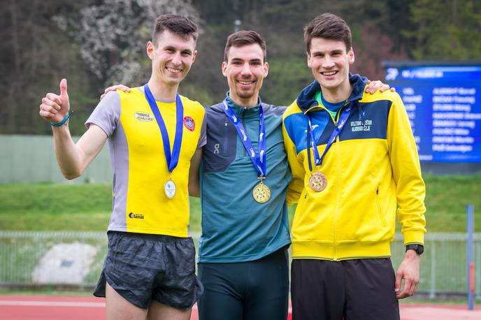 Timotej Bečan, Matej Šturm in Simon Navodnik | Najhitrejši člani od leve proti desni: Timotej Bečan, Matej Šturm in Simon Navodnik.  | Foto Peter Kastelic/AZS