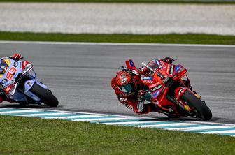 Bagnaia zmagal v Maleziji, Martin ostal skupno vodilni