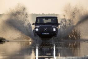 Za Slovence pet kultnih mercedesov, ki so letos že razprodani #video