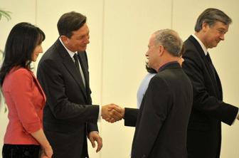 Pahor že sprejel Mussomelija za utrditev odnosov z ZDA