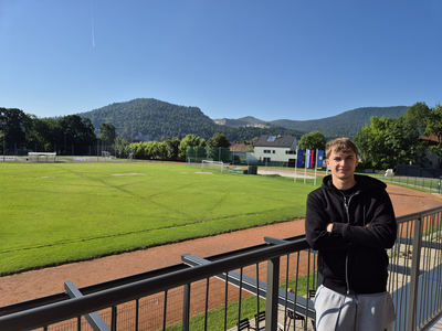 Dopoldne v službi, zvečer v obrambi prvakov: zgodba 21-letne