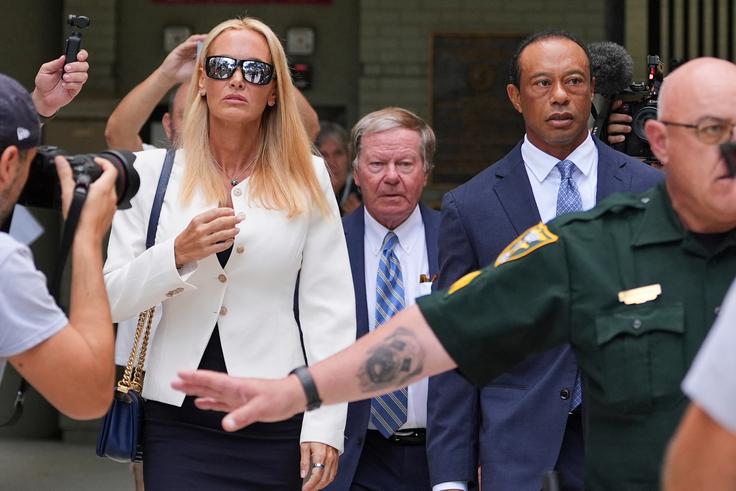 Woods je sodišče zapustil v družbi žene Vanesse Trump. | Foto: Guliverimage