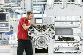 Porsche tovarna in modeli