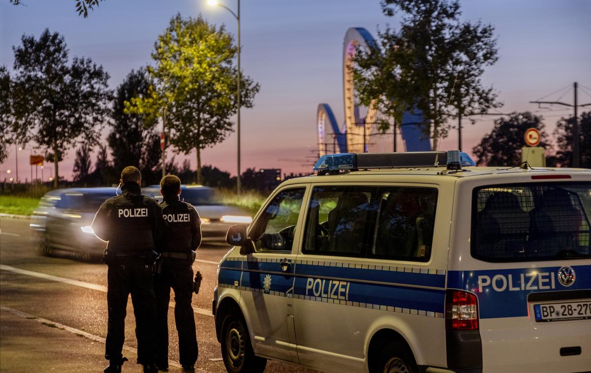 Nemška policija na meji | Policija je sporočila, da nevarnosti za javnost ni več.  | Foto Guliverimage