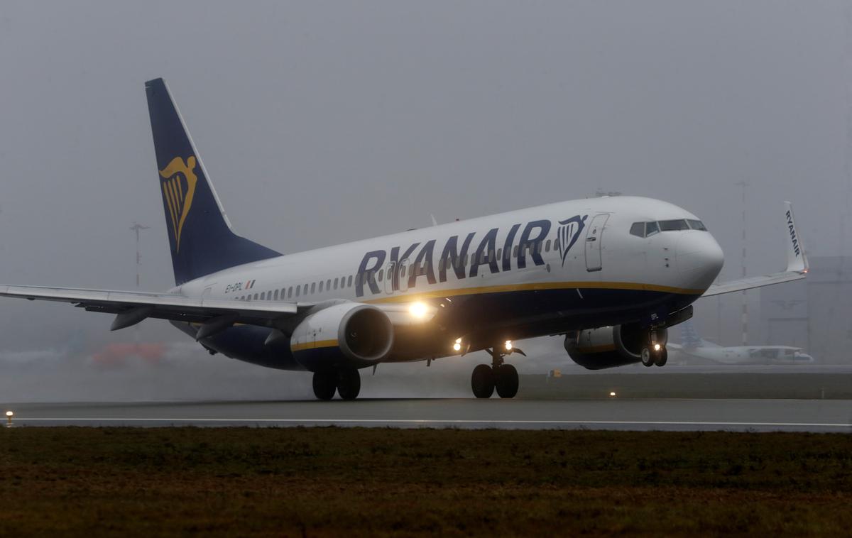 Ryanair | Ryanair bi stavko nezadovoljnih pilotov na Irskem reševal s pomočjo mediatorja. | Foto Reuters