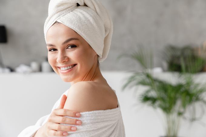 Ali so vaše brisače preostre za kožo? Težava je lahko voda, ki jo uporabljate za pranje perila. | Foto: Shutterstock