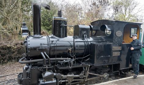 Ozkotirna lepotica je gradila Bohinjski predor, a še vedno piha in navdušuje