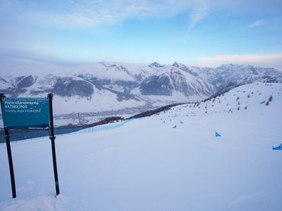 Italijani vse do zadnjega skrivali olimpijsko progo. "Vse skupaj je smešno."
