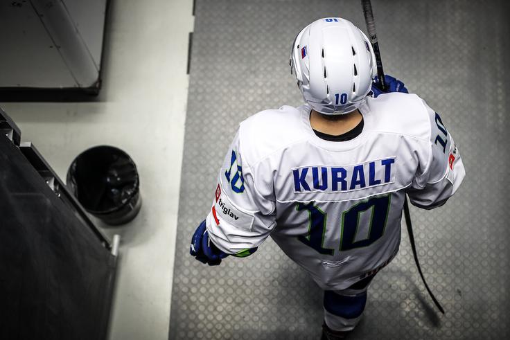 Anže Kuralt bo na tokratnem turnirju hokejist z največ reprezentančnimi izkušnjami. | Foto: Matic Klanšek Velej/Sportida