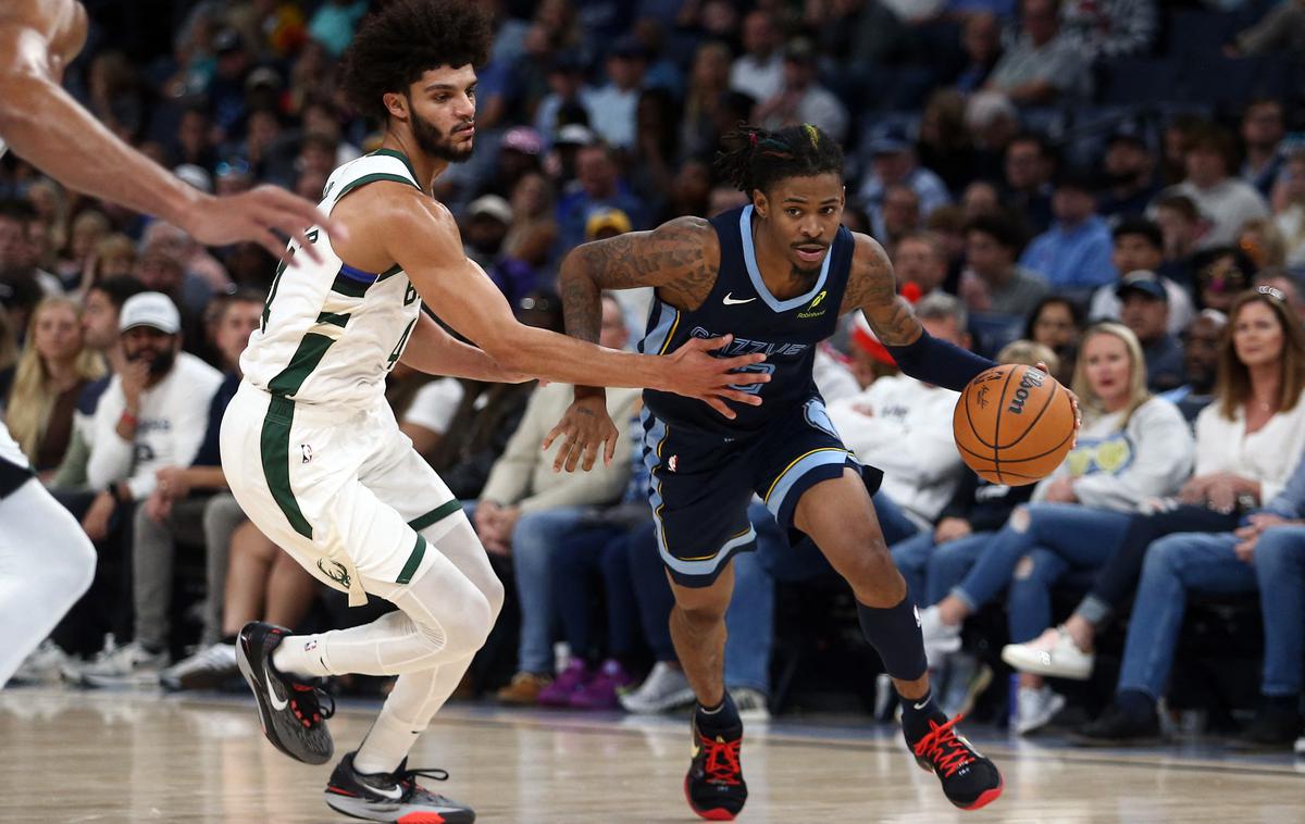 Ja Morant Memphis Grizzlies | Ja Morant je zaradi poškodbe moral na seznam poškodovanih. | Foto Reuters