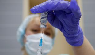 EU do konca marca dodatnih štiri milijone odmerkov cepiva Pfizerja