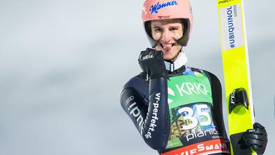 Po polovici bitke v Planici v vodstvu Nemec, slovenski dan za pozabo
