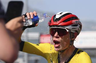 Vingegaard po velikem zaostanku brez izjav, spregovoril pa je njegov športni direktor