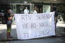 protest pred RTV, 20. 7.