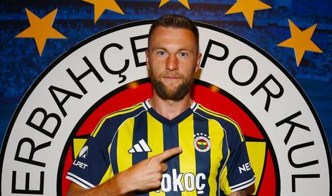 Škriniar podpisal štiriletno pogodbo s Fenerbahčejem