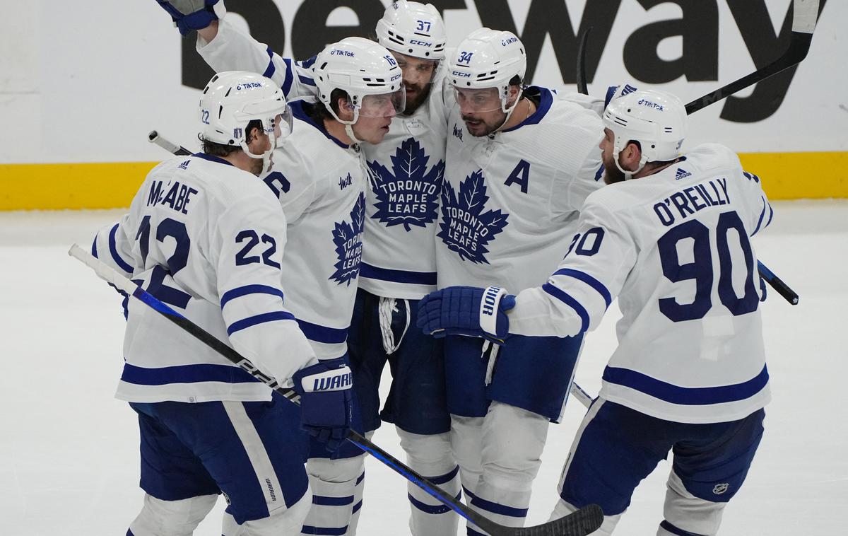 Toronto NHL | Toronto se je z zmago na Floridi izognil izpadu z 0:4. | Foto Reuters