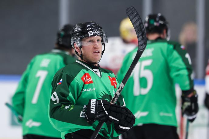 Hk olimpija ljubljana | Olimpija bo po petkovem porazu s Pioneers Vorarlberg gostila Innsbruck. Ji bo uspelo končati črno serijo štirih porazov? | Foto Aleš Fevžer