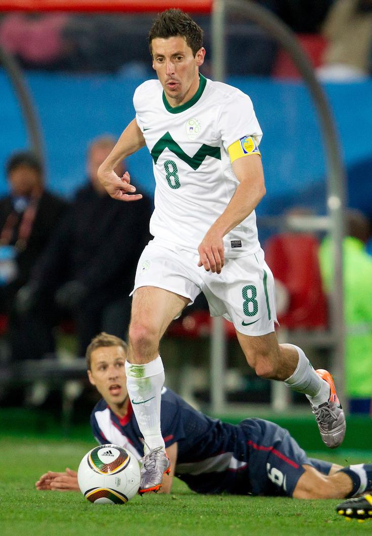 Nepozabni kapetan Slovenije na SP 2010 Robert Koren tudi prihaja iz Radelj ob Dravi. | Foto: Vid Ponikvar
