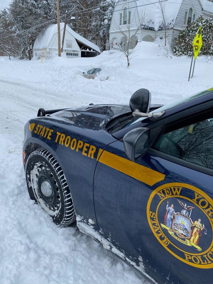 avto sneg ujet | Foto: New York State Police