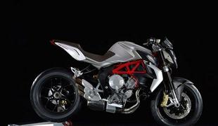 Brutale 800: lepotica in zver z novo prostornino