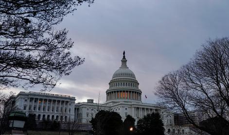 Prekinitev financiranja ameriške vlade postaja najdaljša v zgodovini