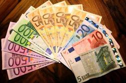 V državnem proračunu do aprila že 962 milijonov evrov primanjkljaja