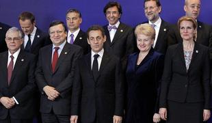 Dogovor o fiskalni pogodbi, vrh EU v senci težav z Grčijo