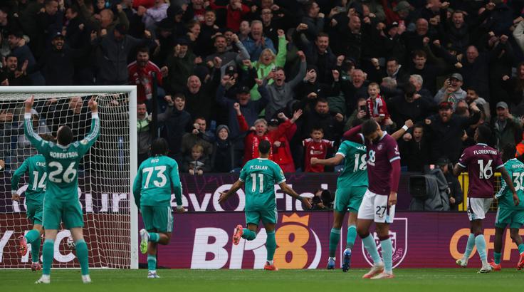 Mohamed Salah je izkoristil najstrožjo kazen. | Foto: Reuters