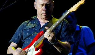Knopfler bo tudi s pesmimi Dire Straits zavzel Stožice