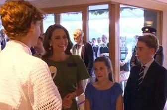 V zadregi pred kraljevo družino: "Ne vem, kje je meja"