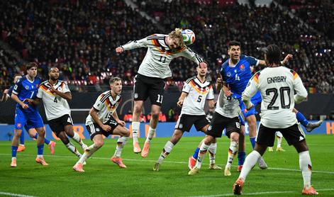 Nemci in Nizozemci na SP, Modrić pomagal pri preobratu Hrvaške