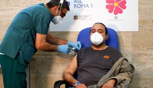 V Italiji se začenja cepljenje s četrtim odmerkom