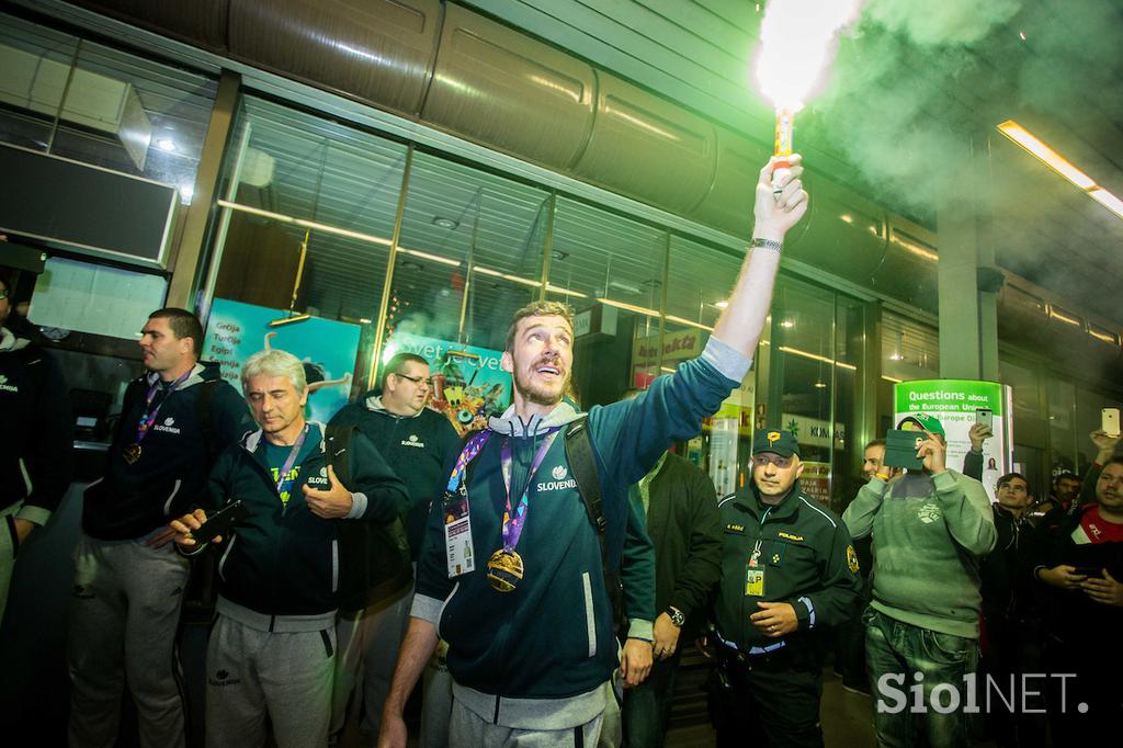 Brnik sprejem eurobasket 2017