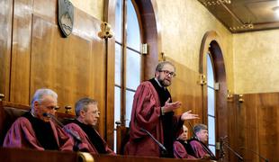 Janez Šušteršič: Pomagajmo predsednici izbrati ustavne sodnike