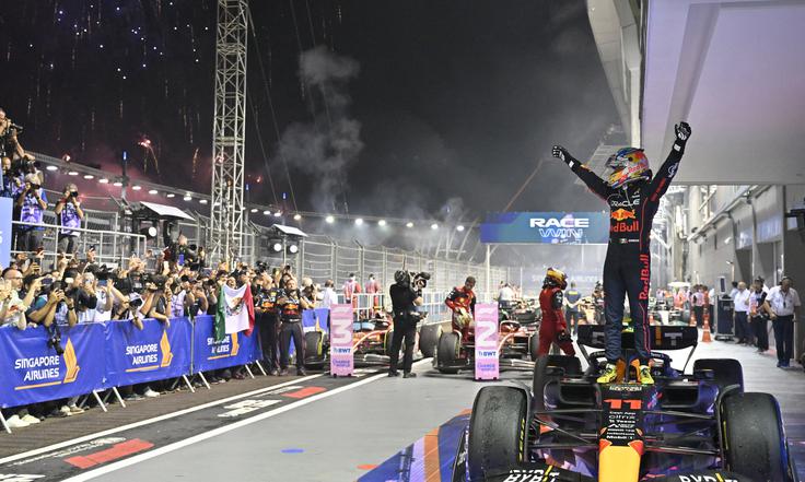 Edina zmaga Red Bulla v Singapurju v zadnjih 11 letih – Sergio Perez leta 2022 | Foto: Reuters