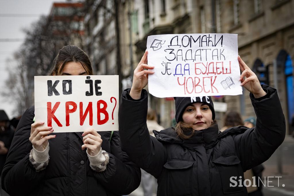 15 minut tišine v Beogradu