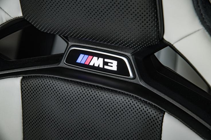 Oznaka M3 pri BMW pomeni športnost že vse od leta 1986. | Foto: BMW