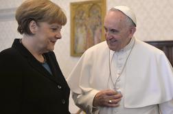 Angela Merkel papežu poročala o nemškem predsedovanju skupni G7