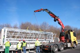 Na poti do večje pretočnosti avtocest: Postavljena prva dva portala elektronskega cestninjenja