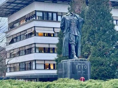 Velenjska občina bo ta teden obnovila spomenik Josipa Broza Tita, ki ga je oskrunil domačin