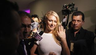 Paris Hilton ne zaupa nikomur več