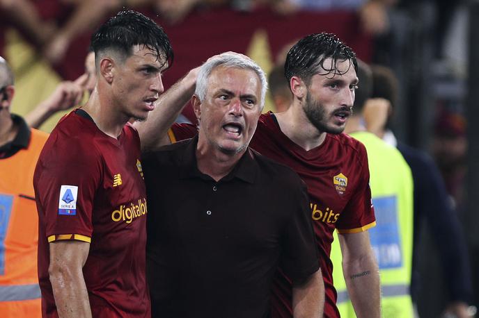 Jose Mourinho | Jose Mourinho si je dal duška po zmagovitem zadetku Rome. | Foto Guliverimage