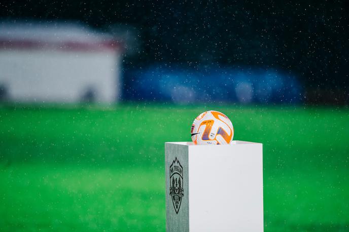 NK Triglav Kranj : NK Brinje Grosuplje, druga liga | Foto Siniša Kanižaj/Sportida