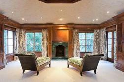 Sharon Stone prodaja hišo, v kateri ni nikoli živela