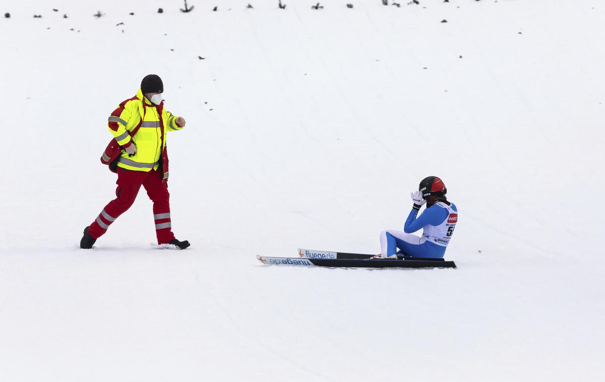 Eirin Maria Kvandal | Nesrečna Eirin Maria Kvandal je grdo padla na nedeljski tekmi v Hinzenbachu. | Foto Guliverimage