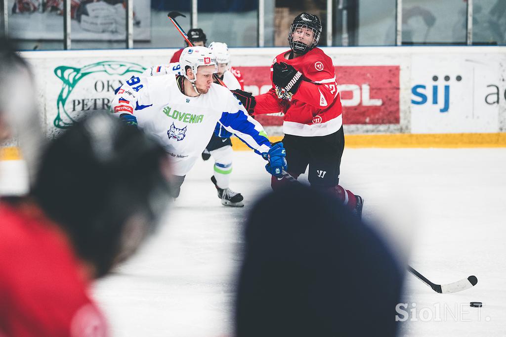 slovenska hokejska reprezentanca : Avstrija, pripravljalni turnir, Podmežakla