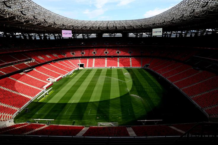 Finale lige prvakov se bo v soboto odigral pri slovenskih sosedih na stadionu Ferenc Puškaš. | Foto: Reuters
