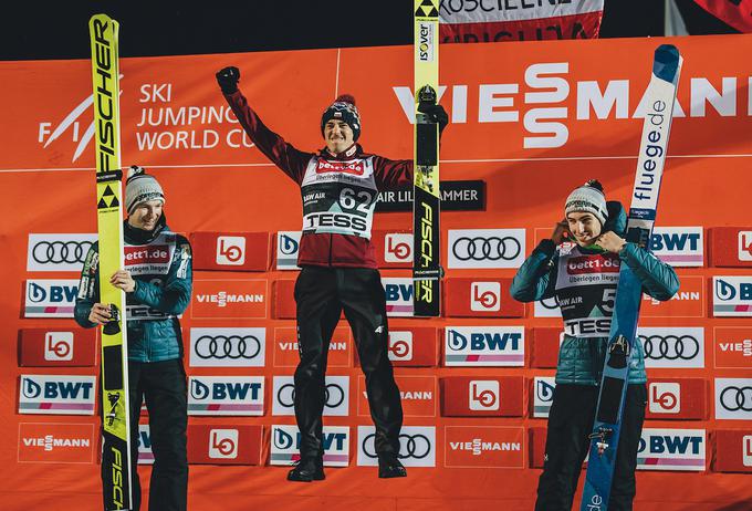 V Lillehmamerju sta mu družbo delala reprezentančni kolega Timi Zajc in prijatelj Kamil Stoch. | Foto: Sportida