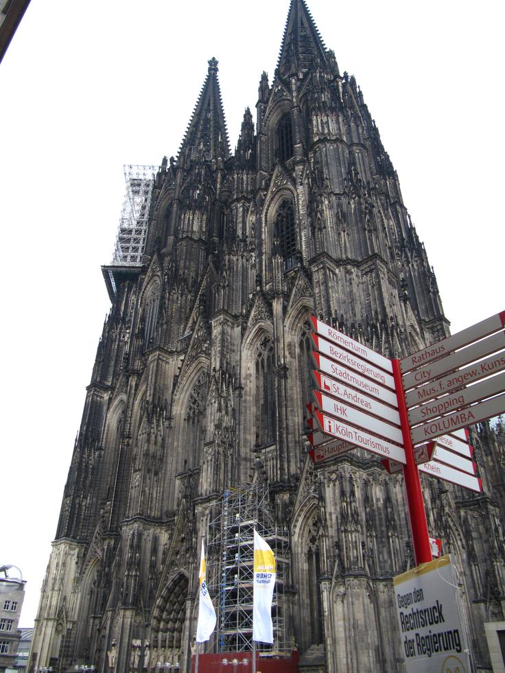 Pod 157 metrov visokim Kölnder Dom. | Foto: Matej Podgoršek