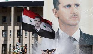 Hekerji na računalniku sirskega predsednika našli gole slike
